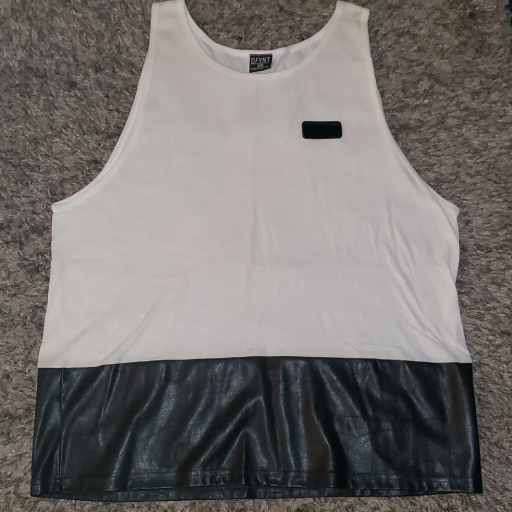 Black and white DFYNT tank top